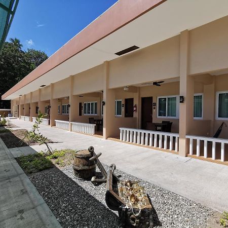 Port Royale Waterpark Resort ドゥマゲティ エクステリア 写真